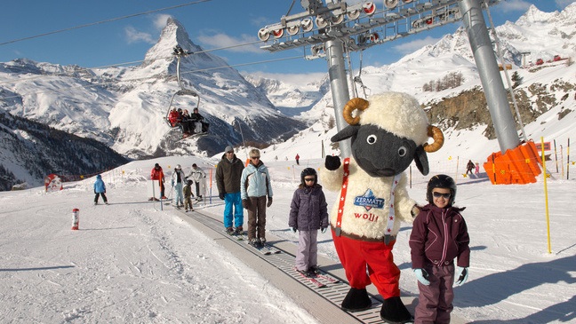 马特洪峰山脚下的滑雪度假村:瑞士采尔马特,欧洲,欧洲网