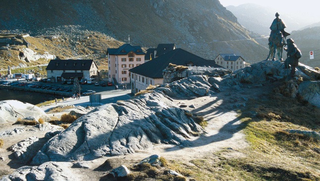 瑞士旅游:圣哥达山口San Gottardo-瑞士最长的历史遗迹,欧洲