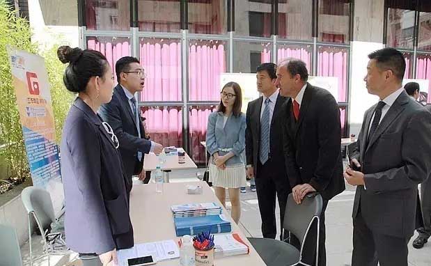 2017年5月20日西班牙马德里中国文化中心超级面试中西企业招聘会,欧洲,欧洲网
