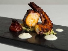 西班牙安达卢西亚餐厅:马贝拉Marbella市中心RestauranteSkina餐厅