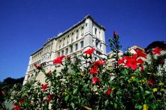 摩纳哥旅游景点:位于MonacoVille圣马丁大道的摩纳哥海洋地理博物馆