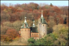 科奇城堡Castell Coch Wales:英国威尔士19世纪哥特式建筑-科奇城堡