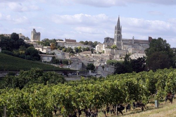 法国吉伦特省波尔多右岸红葡萄酒产区:圣埃米利翁小镇Saint Emilion,欧洲,欧洲网