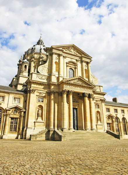 法国巴黎最美的巴洛克建筑:圣恩谷教堂L’église du Val-de-Grâce,欧洲,欧洲网