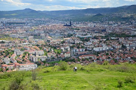 法国十大宜居城市3：克莱蒙费朗Clermont-Ferrand--南部的典型城市,欧洲,欧洲网