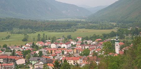 欧洲18个不可思议景点:斯洛文尼亚索卡谷Soča的科巴里德镇Kobarid,欧洲,欧洲网