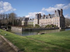 法国加蒂奈Gatinais地区路易十三的库朗塞城堡Château de Courances