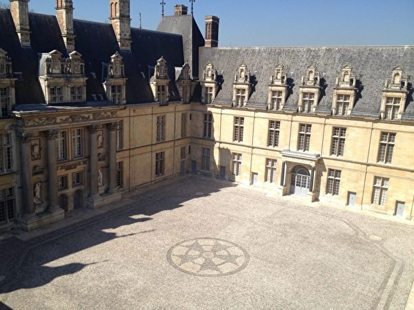 法国文艺复兴时期的古堡：埃库昂城堡Le château d’Écouen,欧洲,欧洲网