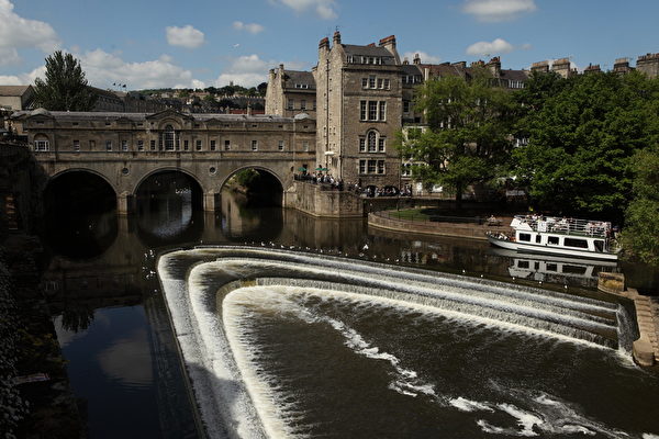 英国世界文化遗产-巴斯Bath镇:雅芳河上的普尔特尼桥Pulteney Bridge,欧洲,欧洲网