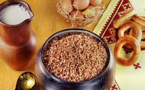 俄罗斯早餐粥каша：俄罗斯传统早餐之一有荞麦、燕麦、米各种口味,欧洲,欧洲网
