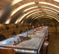 卢浮宫酒窖：法国皇室酒窖红酒-路易十五的侍酒师Trudon创办的酒窖