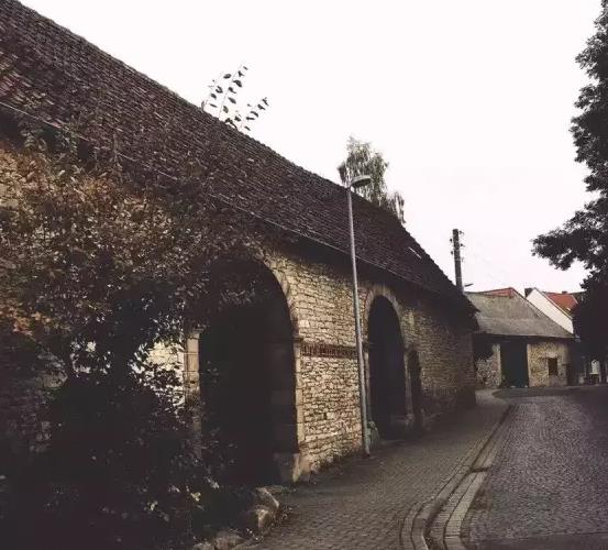 德国什未林城堡Schweriner Schloss:童话般的水上古堡-什未林城堡,欧洲