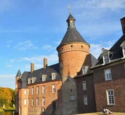 安霍尔特水上城堡Burg Anholt：水中的德国私家古堡-安霍尔特城堡,欧洲