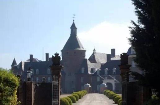 安霍尔特水上城堡Burg Anholt：水中的德国私家古堡-安霍尔特城堡,欧洲