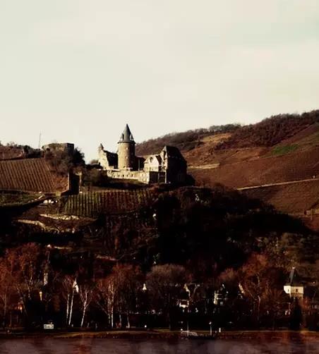 赖希斯堡Reichsburg：莫愁河边的古堡-德国科赫姆Cochem小镇地标,欧洲,欧洲网