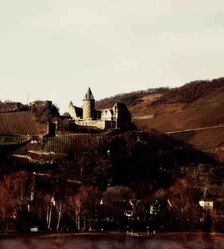 赖希斯堡Reichsburg：莫愁河边的古堡-德国科赫姆Cochem小镇地标,欧洲