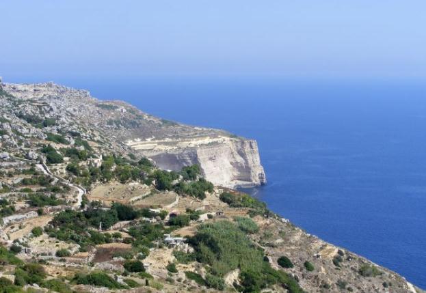 马耳他旅游：丁格里峭壁（Dingli Cliffs）马耳他岛的最高点,欧洲,欧洲网