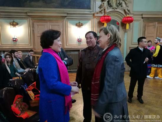 波黑首都萨拉热窝邀金小凤·云南声音艺术团,欧洲,欧洲网