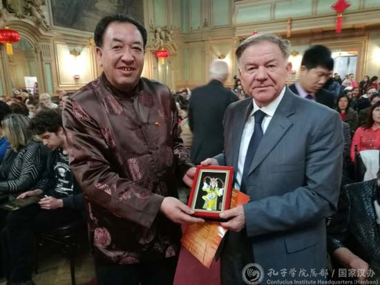 波黑首都萨拉热窝邀金小凤·云南声音艺术团,欧洲,欧洲网