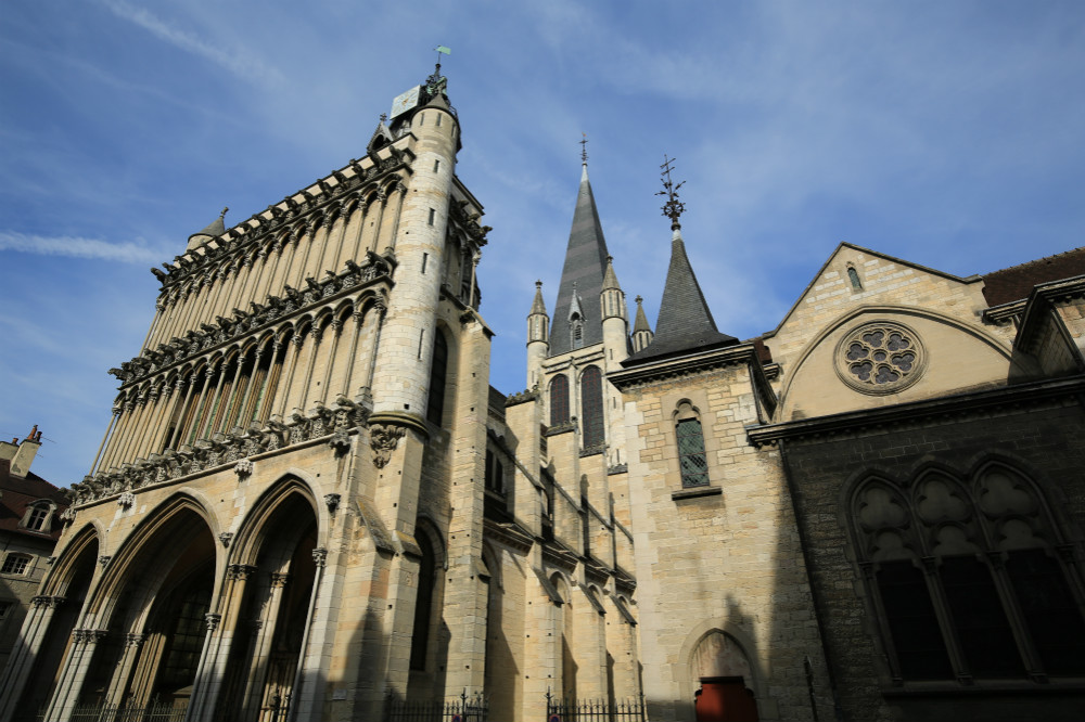 法国旅游：中部古城及葡萄酒之都-勃艮第首府第戎Dijon,欧洲,欧洲网