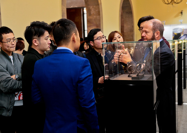 RADO瑞士雷达表相设计上海展览 Ceramica整体陶瓷系列简约,欧洲,欧洲网