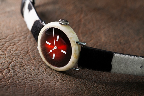 Christie’s佳士得携手H.Moser&Cie.亨利慕时拍卖瑞士腕表,欧洲