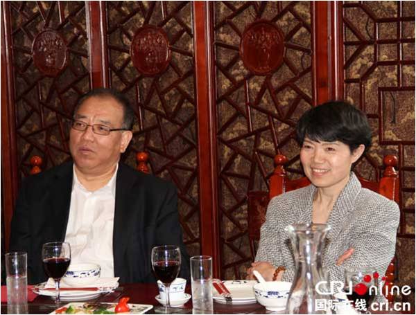 中国驻波兰使馆文化参赞蔡炼接待中国曲艺家协会代表团访问,欧洲,欧洲网