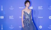 瑞士珠宝与腕表大师萧邦Chopard:周冬雨佩戴萧邦耳环与戒指