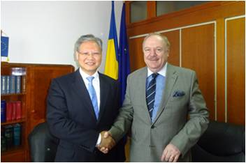 罗马尼亚参议院外委会主席会见中国驻罗马尼亚大使徐飞洪,欧洲,欧洲网