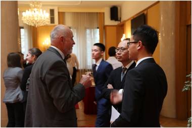 布拉格经济大学,查理大学,捷克技术大学访驻捷克使馆,欧洲