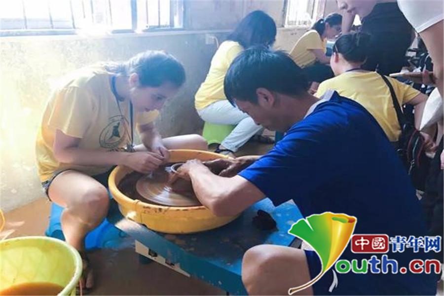 波兰雅盖隆学院孔子课堂访学团访中国 波兰留学生盛赞中国楚陶文化,欧洲,欧洲网