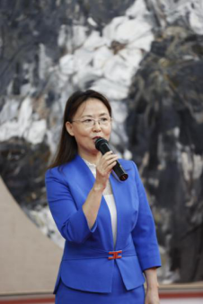 布拉格中欧国际艺术双年展在捷克首都布拉格国际展览中心开幕,欧洲