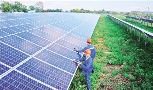 北京七星华电科技集团在匈牙利建成和并网发电太阳能小型光伏电站,欧洲,欧洲网